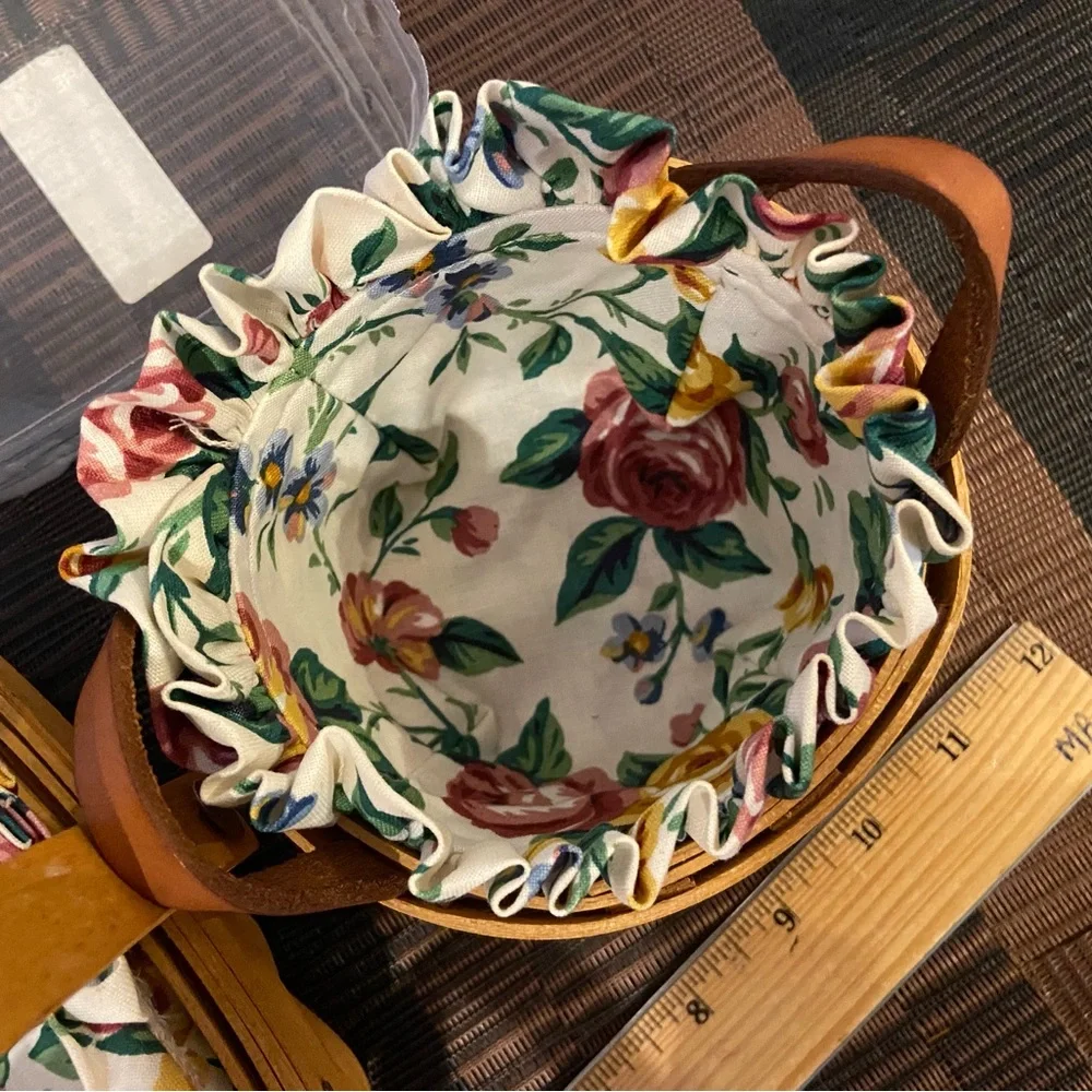 Vintage Longaberger baskets, floral theme liners